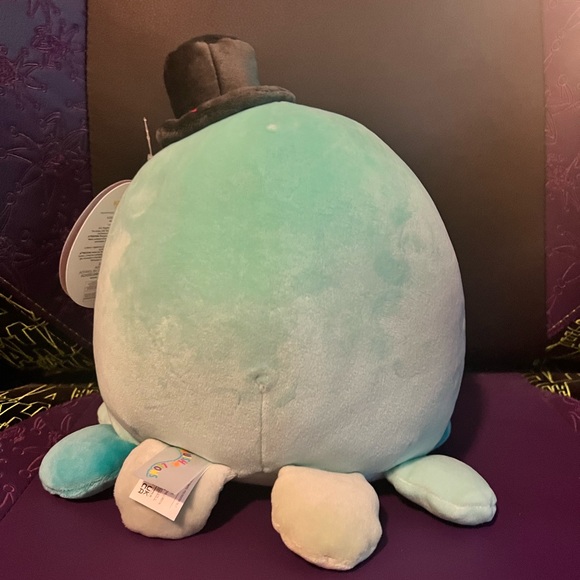 Valentines 8” 2023 Cinnamon Roll Chanel & Octopus Eiko - Picture 7 of 7